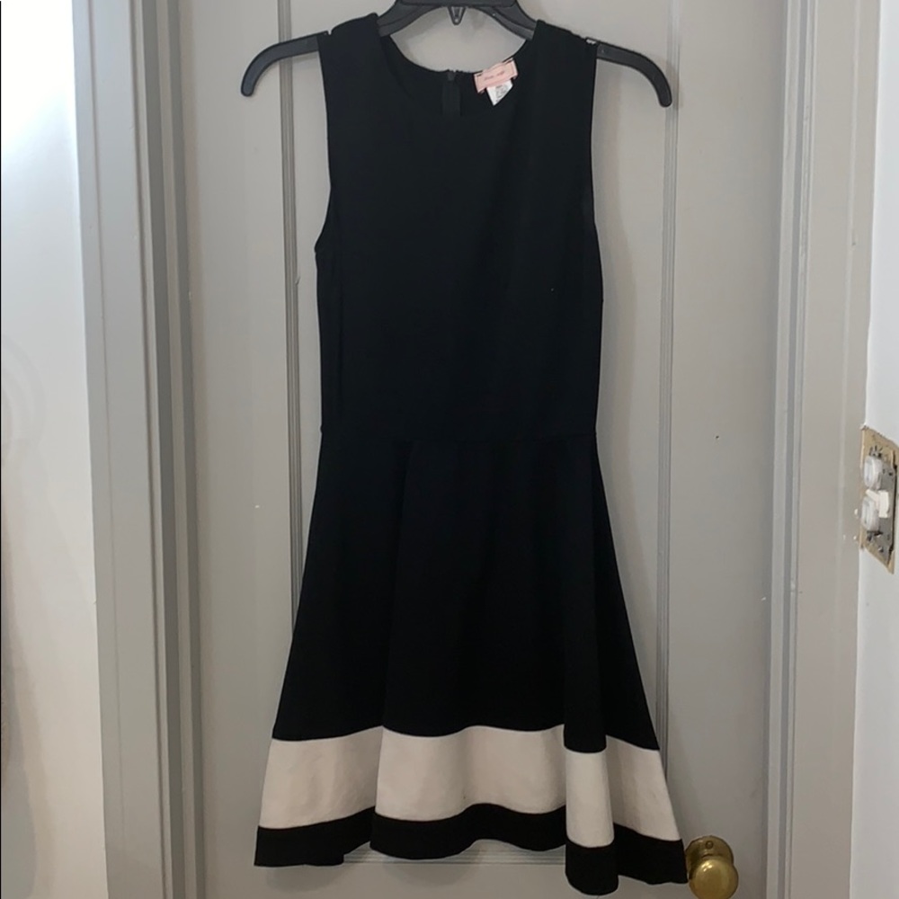 Black, sleeveless, formal/cocktail dress